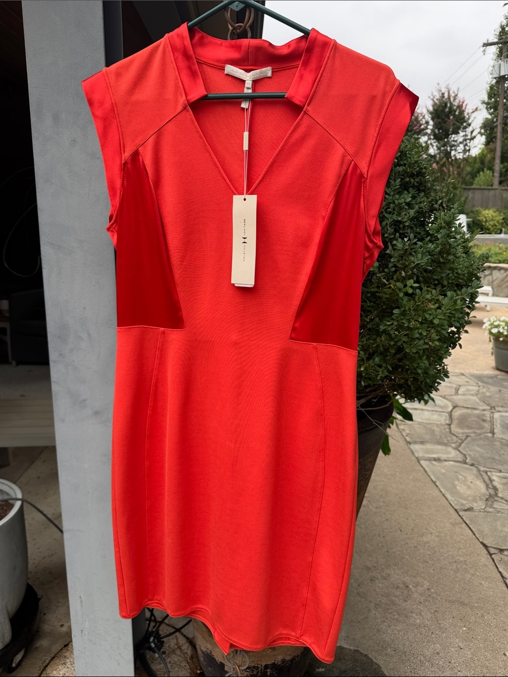 Halston Heritage Fire Red 🔥 cocktail dress | Size 12